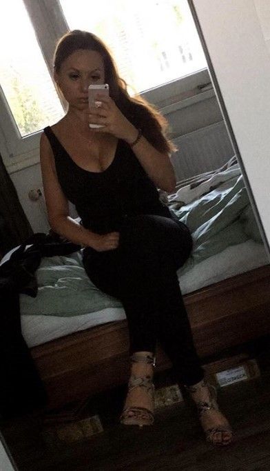 BustyInstaBabe