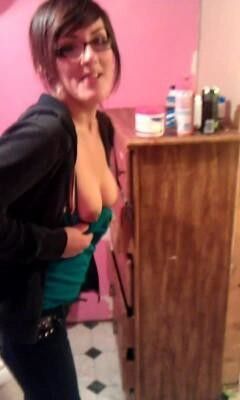 MY friends nerdy gf