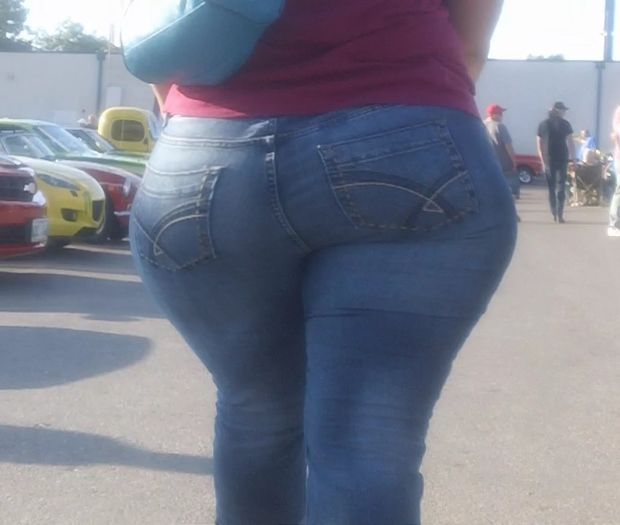 PUBLIC ASS