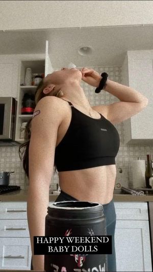 Chrissy Costanza big tits sportsbra