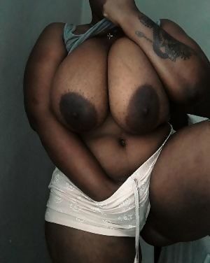 Milkshake Samme in booty shorts touching herself