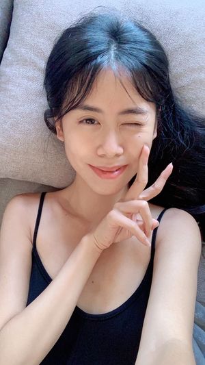 Asian Korean Korea Selfie - Joey Kim TV