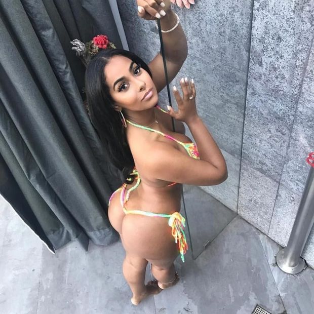 Sexy  Ayisha Diaz