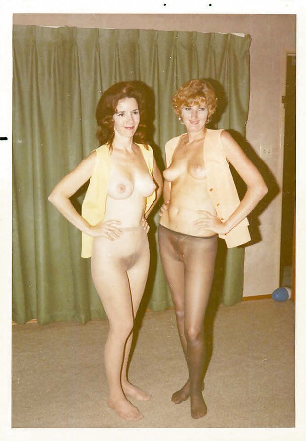 2-women in tights