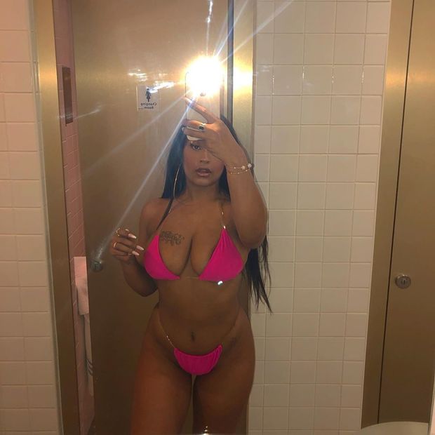 Big tits Ebony thot