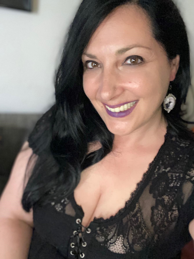 Horny Nice MILF. ❤️