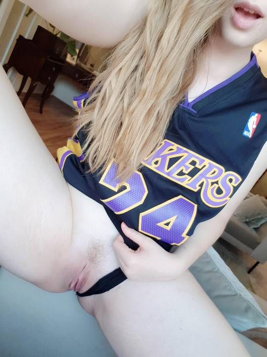 Are you a Lakers fan????? ????