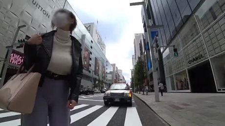 【超高画質】超～仰天爆乳＆柔尻美女 松本菜奈実?