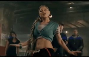 Fergie working her sexy waist