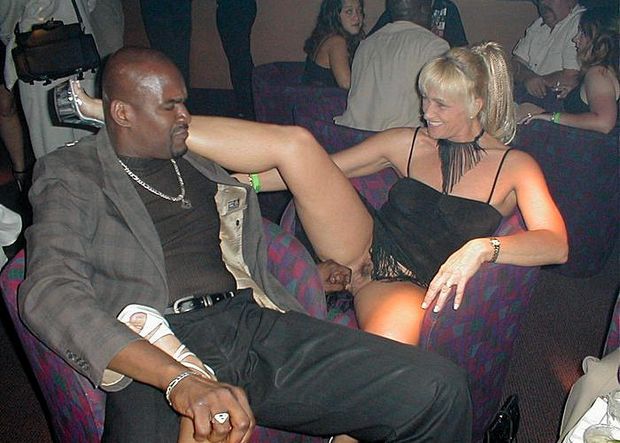 she offered him her pussy