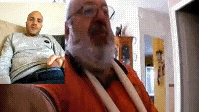 PETITE BITE GROSSE EJACULATION