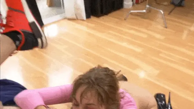 Angel Rimming In High Heels