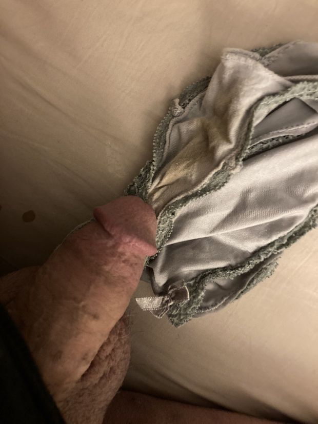 House sitting for my wife’s best friend has the hottest perks.