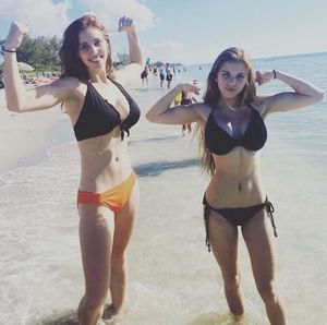 samantha vicha and sister