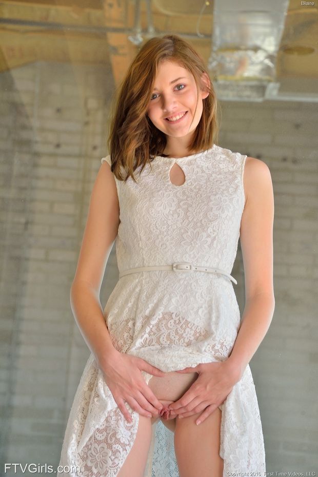 beautiful pussy displayed by skirt lift