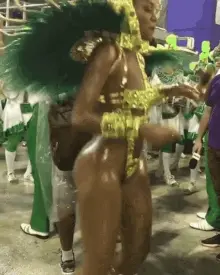 Carnaval chica bailando!