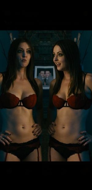 Katherine Isabelle