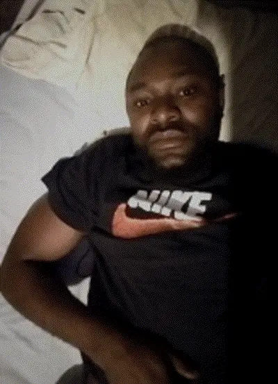BLACK PETIT SEXE
