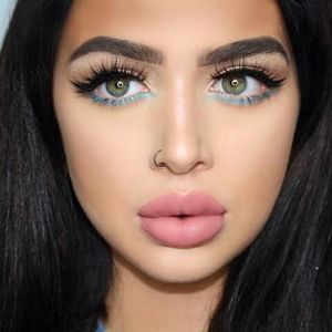 Wrap those lips around a big cock and swallow