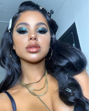 Wrap those lips around a big cock and swallow every drop of cum