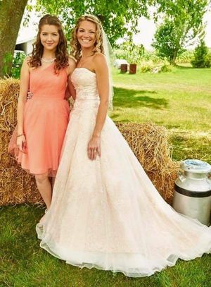 Shaelee & mom wedding