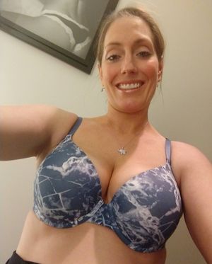 "Hi, I am your dream MILF...pretty face, great smile, and big ol' titties"