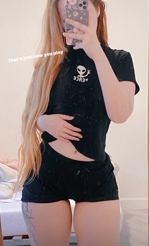 Redhead THICC tight self