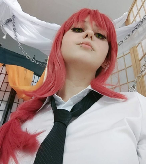 Makima Cosplay loking at you pathetic