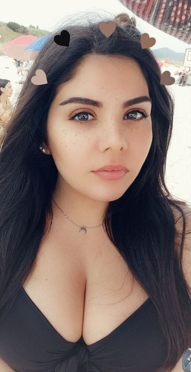 Big Boobie Italian