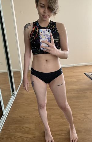 short hair slut mirror selfie