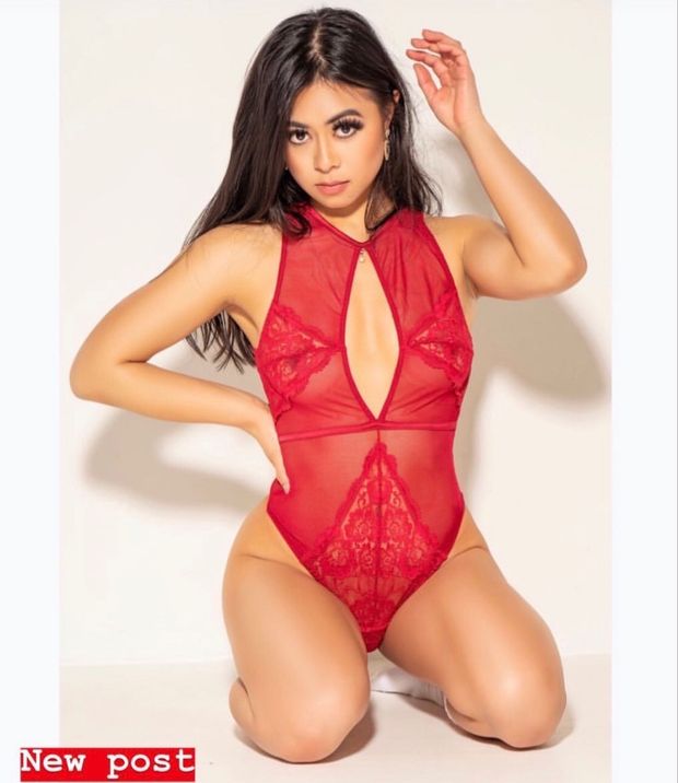 Asian Teen Hottie