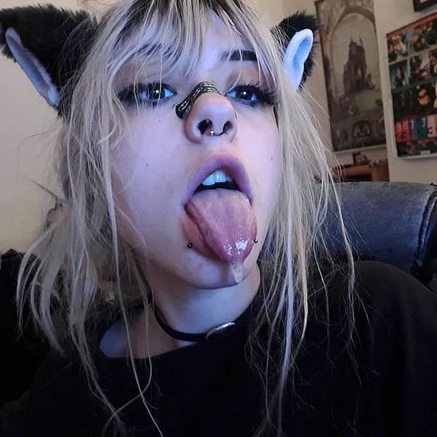 cutie gothic tongue wet