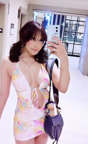 Neekolul cleavage dress