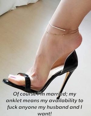 Naughty GF: Anklet (pics)