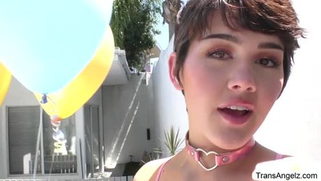 TBabe loves when she gets bang by dude