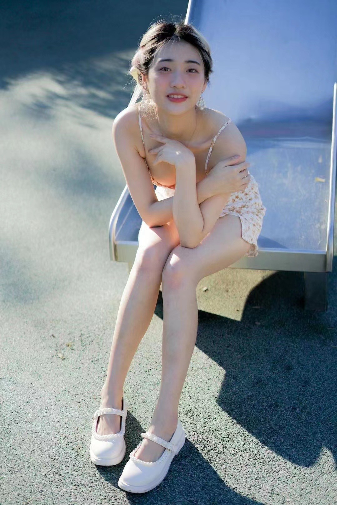 Drunk slut waiting to get banged