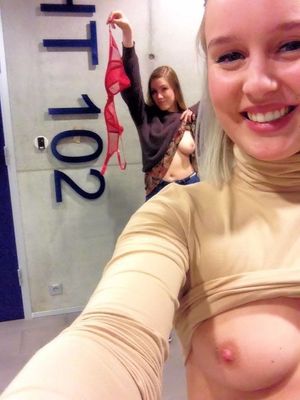 Teen watch their boobs