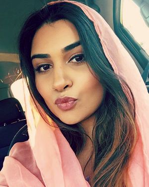 Pakistani cutie khizra wears a hijab
