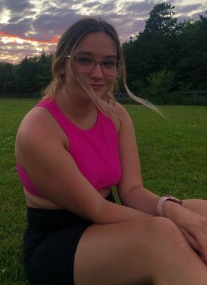 cute curvy teen outside