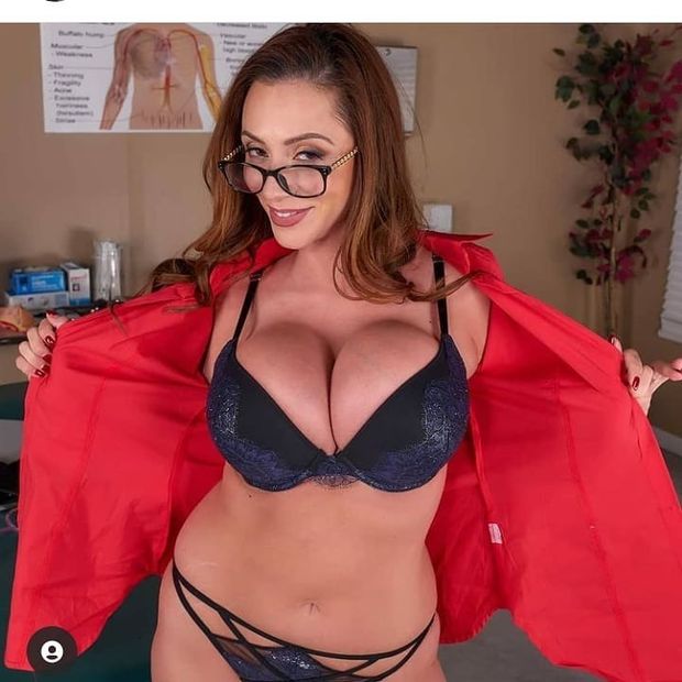 Ariella Ferrera