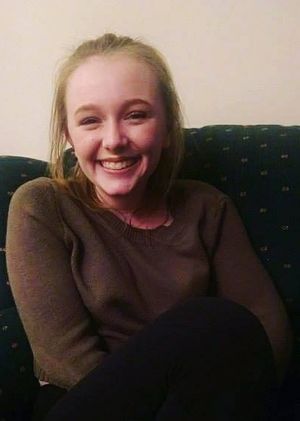 mmm cute smile, needs cum