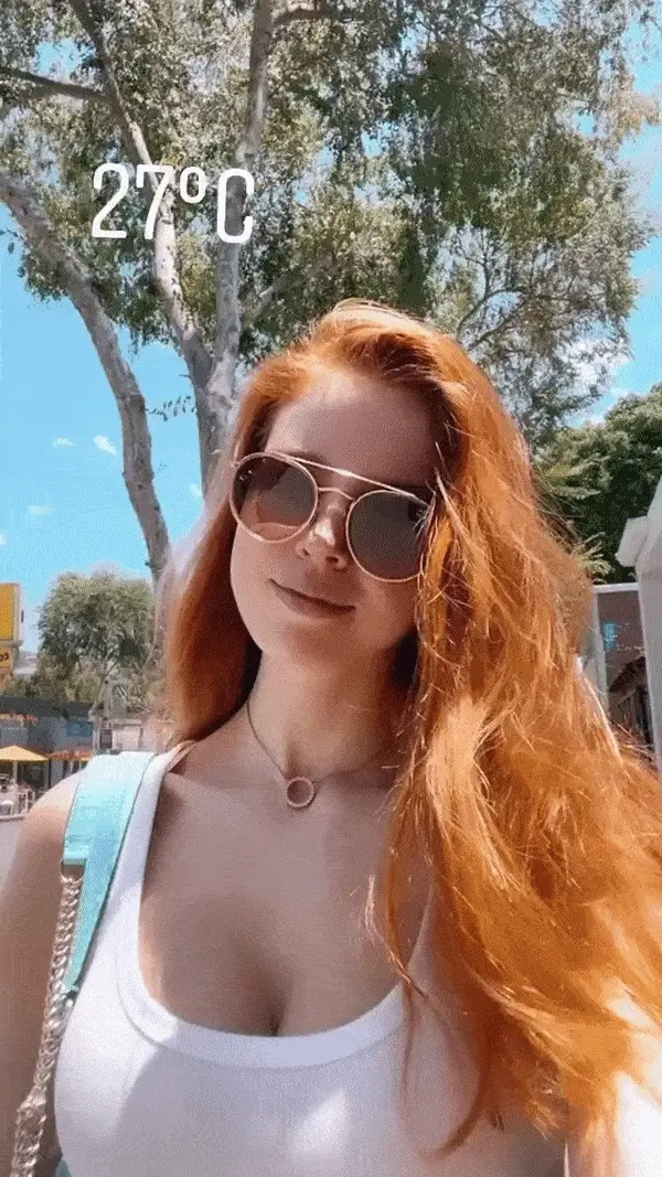 Bouncing boobs
