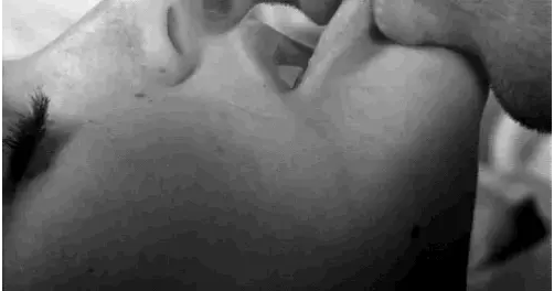 Kiss