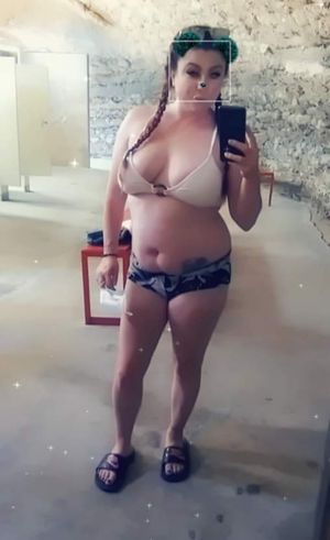 I am so in her beautiful body with her beautiful body