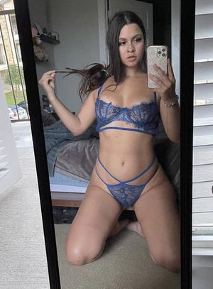 Girlfriend’s have phone’s