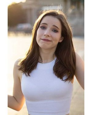 Anna Redei aka Enji Night ♥