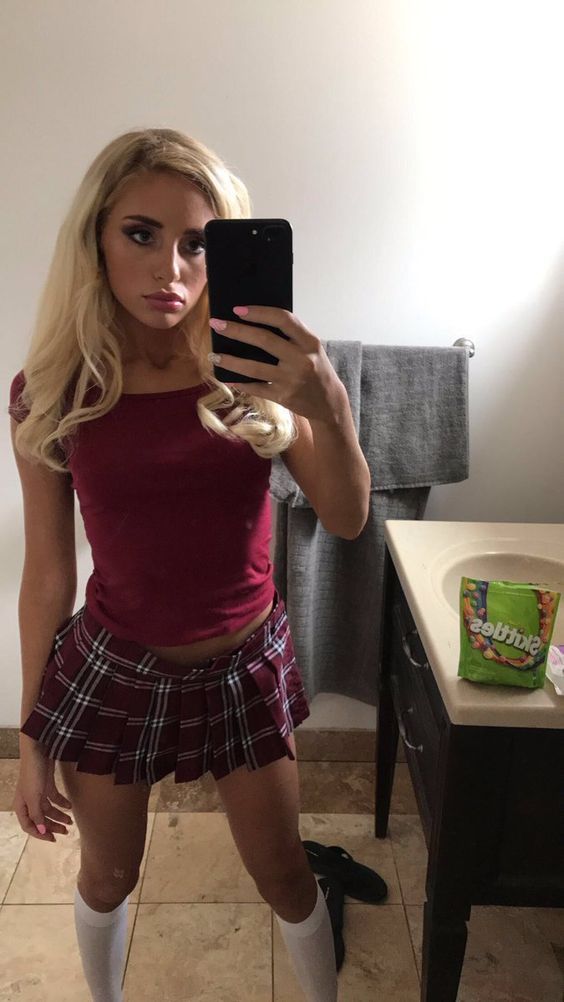 Plaid skirt blonde
