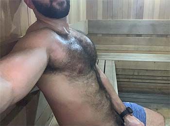Hairy sweaty gay stud 35 years old waiting in a sauna in Atlanta GA