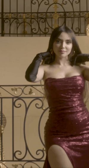 Nyvi Estephan ❤️ GIF #6