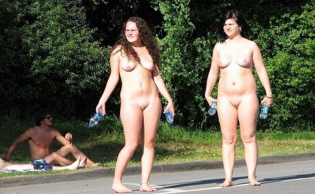 two curvy nudists